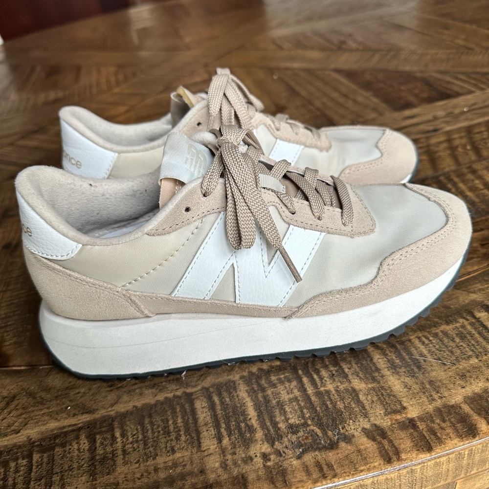 New Balance Women's Beige Sneakers